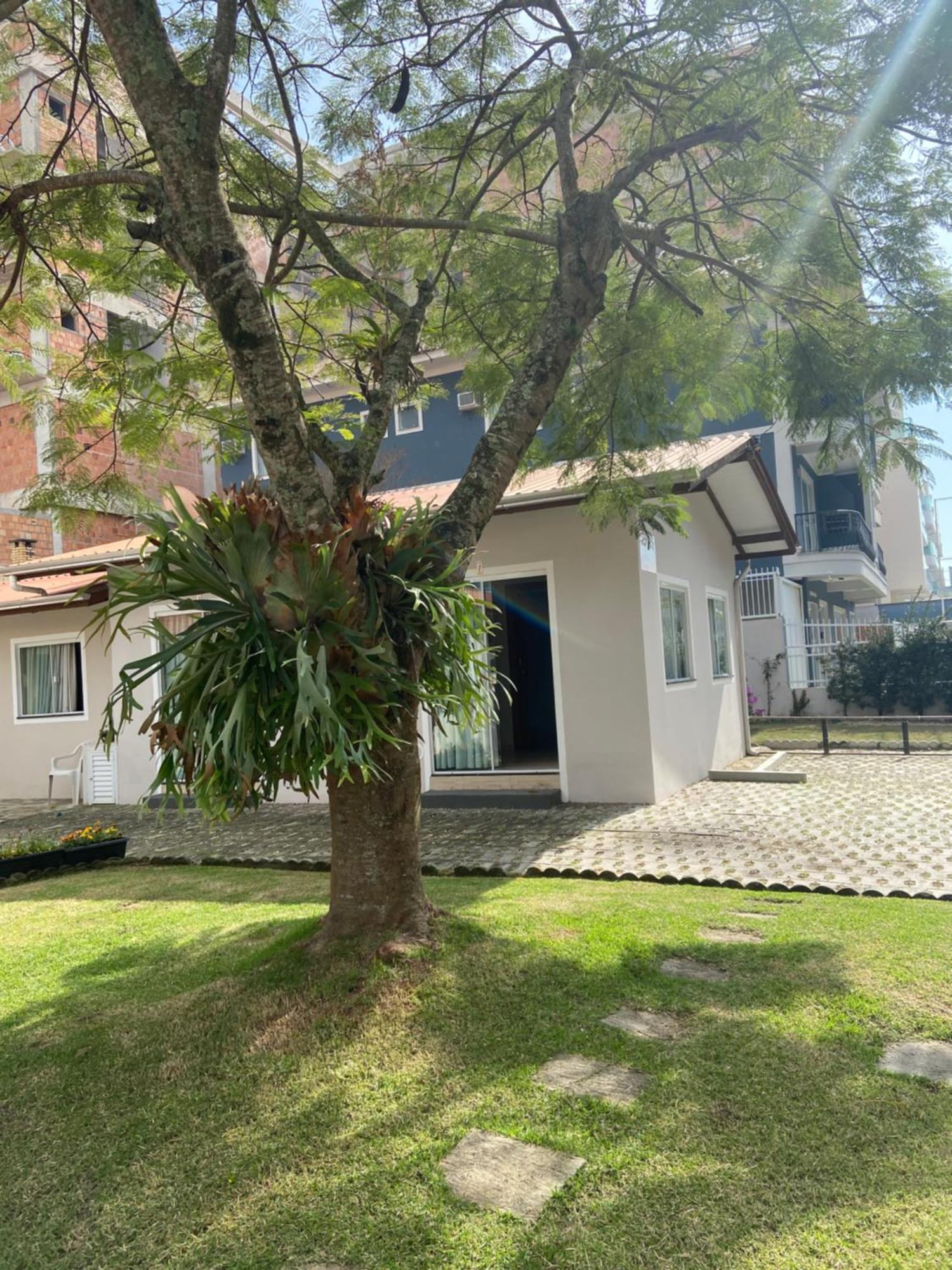 Residencial Cecilia Cruz Villa Bombinhas Exterior photo